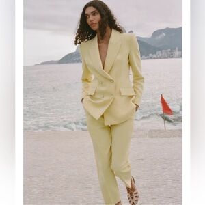 Zara Yellow Women's Blazer blogger fav